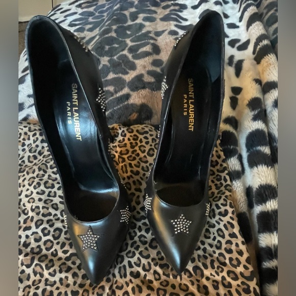 Yves Saint Laurent Black Star Studded Pumps - Picture 2 of 8